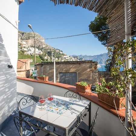 Apartamento House Sun And Moon Amalfi Exterior foto